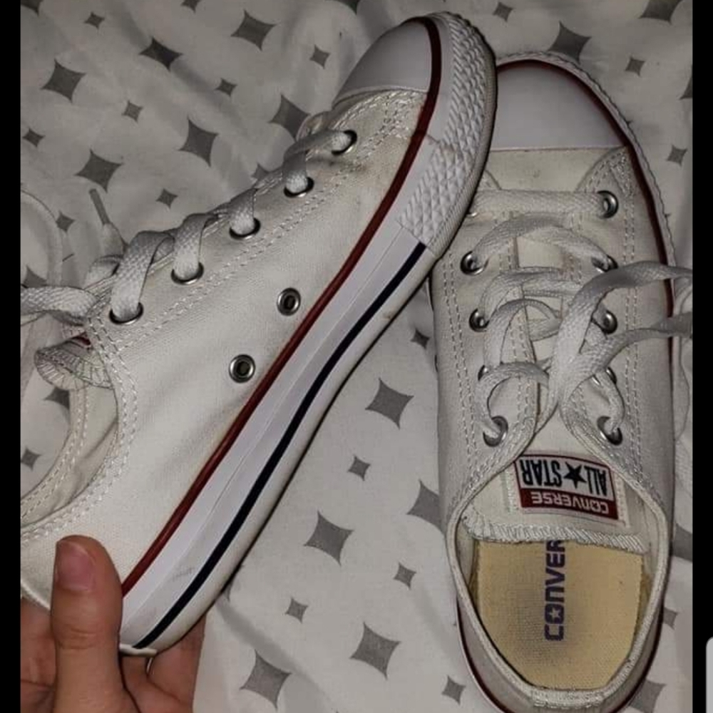 White Converse - Picture 2 of 2